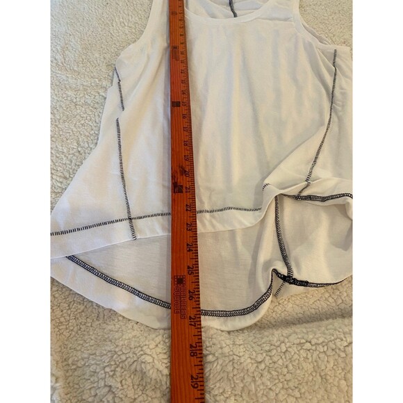 Gap White w/ Navy Stitching Womans  Tank Top Size Medium Hi Low Hem Lightweight - Picture 8 of 8